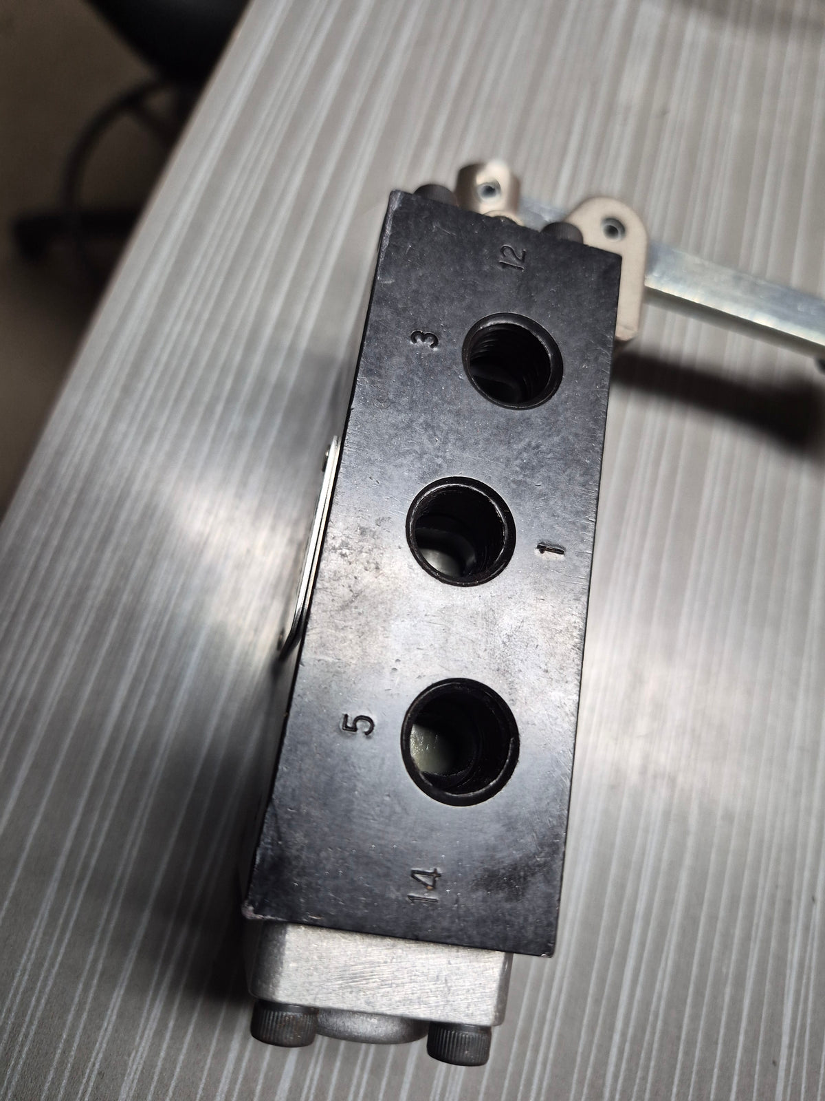 Robo Arm Valve