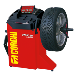 New Corghi EM9250 Wheel Balancer   AED607
